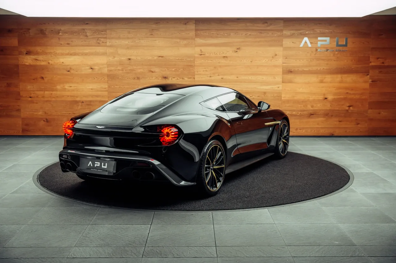 2017 Aston Martin Vanquish Zagato angeboten von einem Fachhändler in Uznach, Schweiz, Hauptfoto