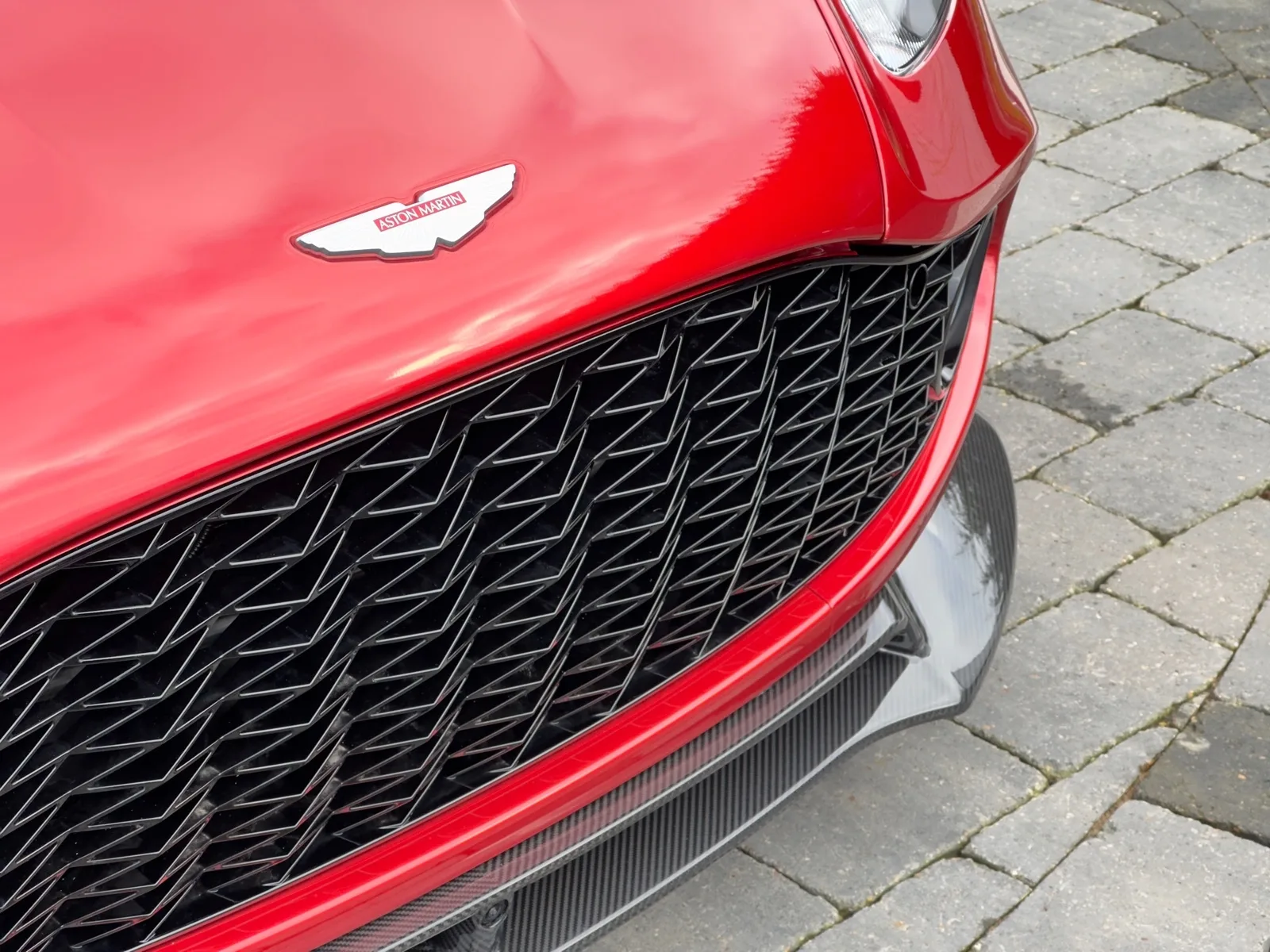 2017 Aston Martin Vanquish Zagato, 7/30