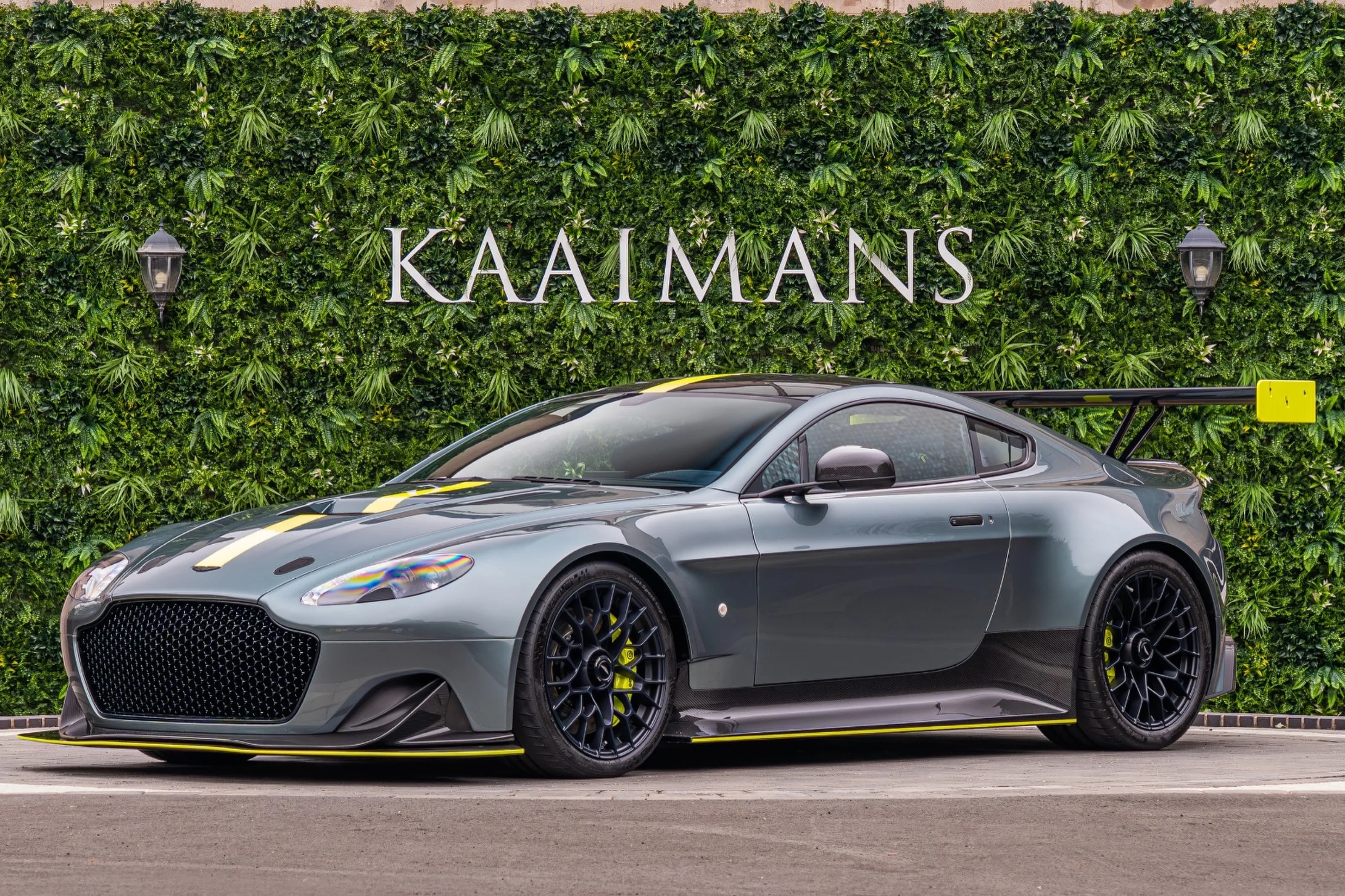 2017 Aston Martin Vantage AMR Pro, 3/30