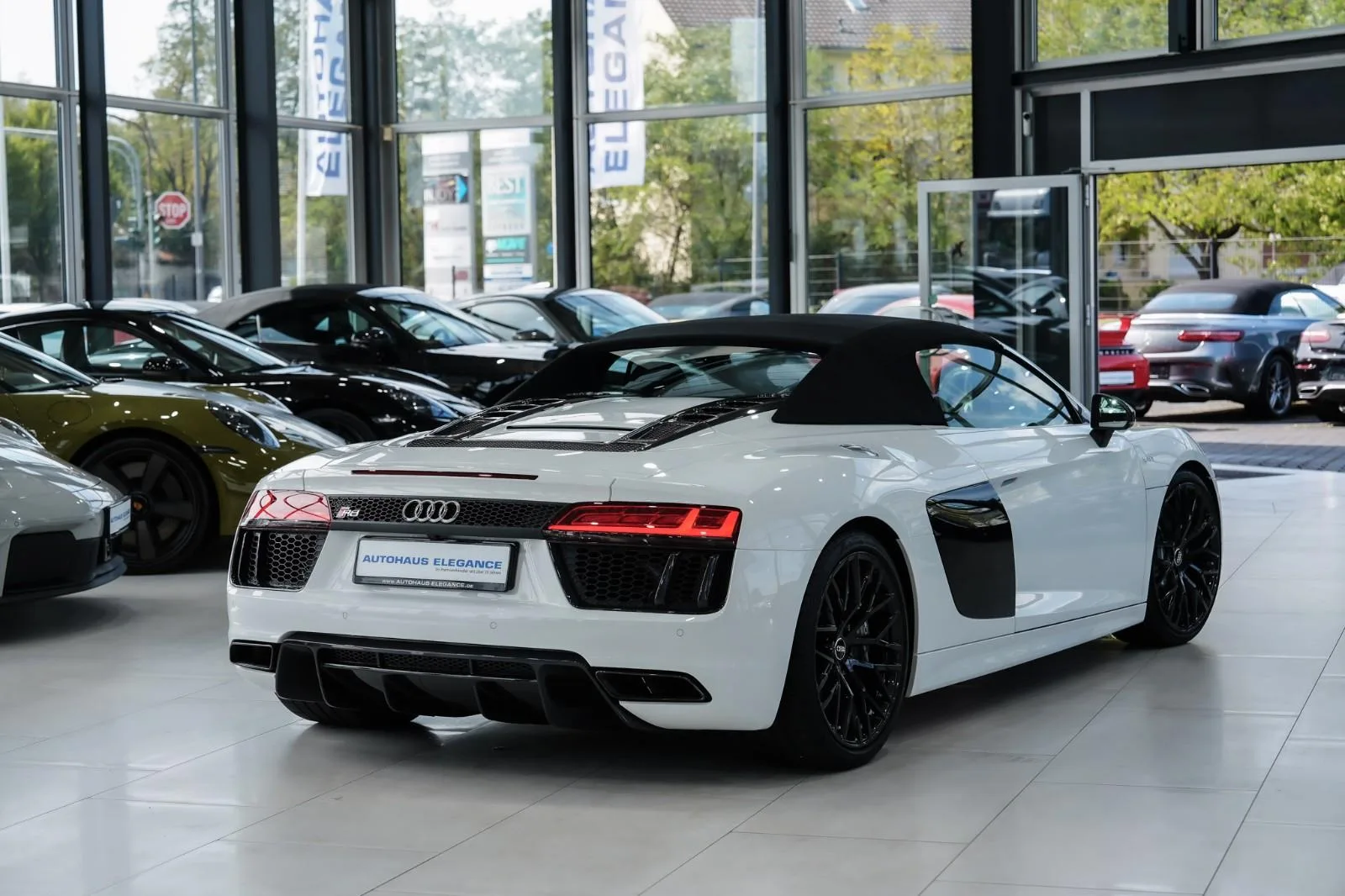 2017 Audi R8 Spyder, 10/30