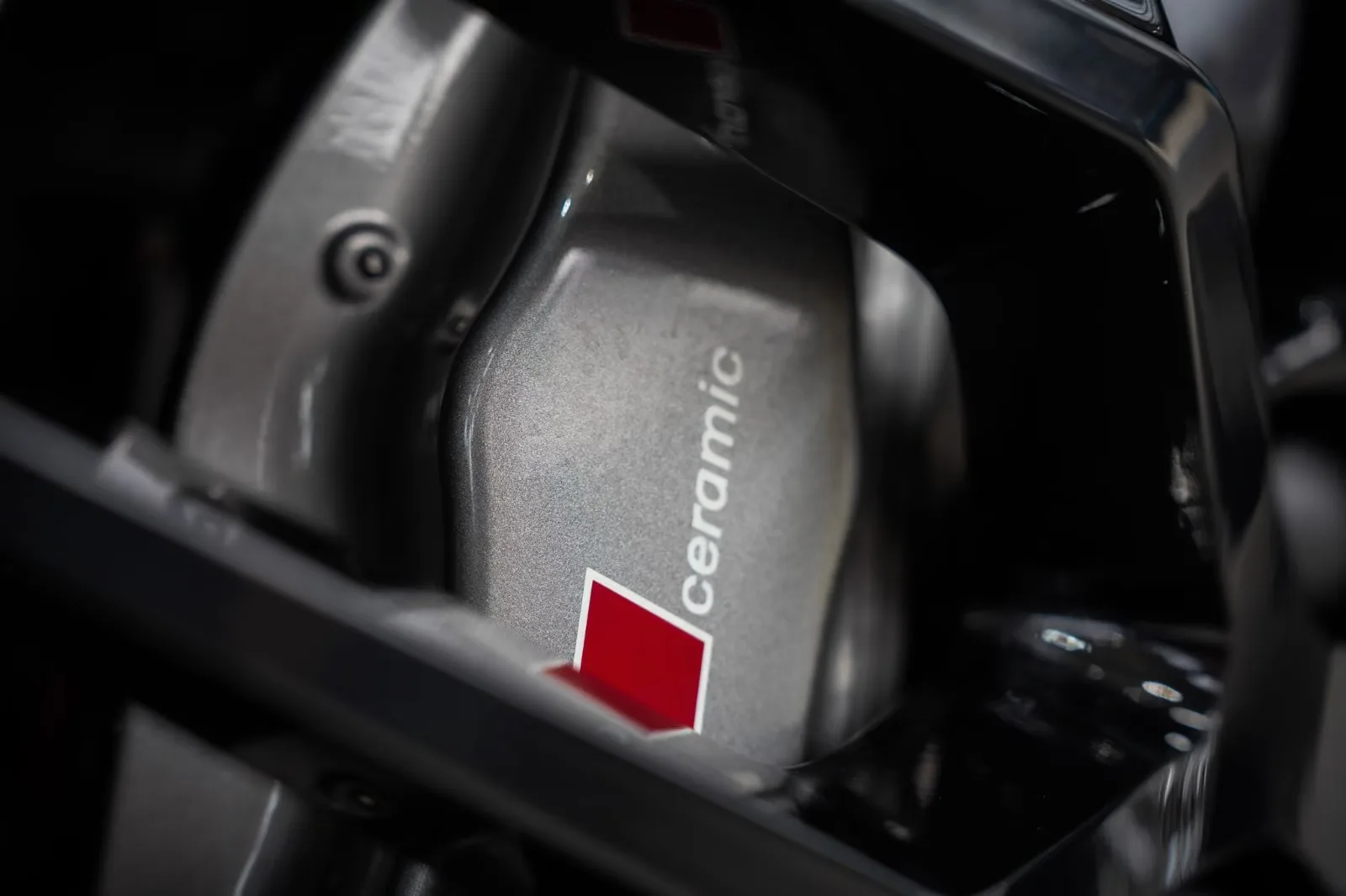2017 Audi R8 Spyder, 19/30
