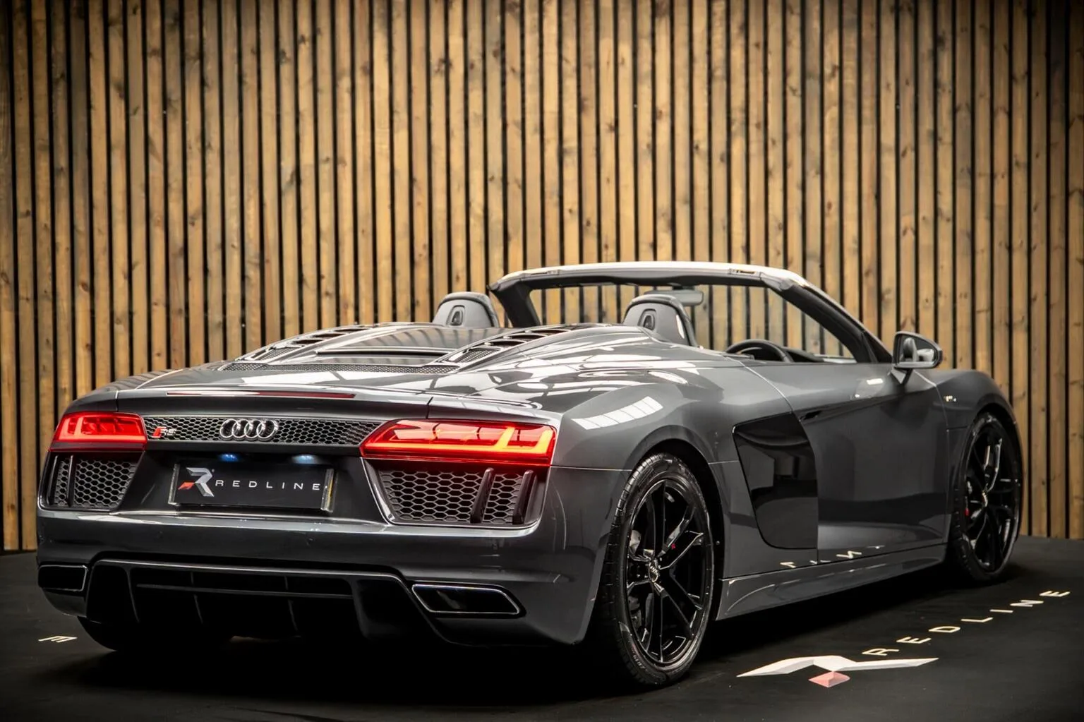 2017 Audi R8 Spyder V10, 4/30