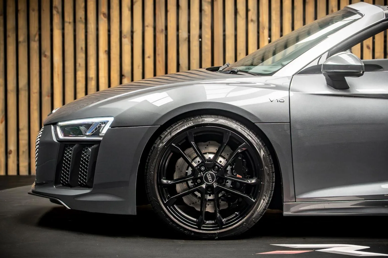 2017 Audi R8 Spyder V10, 8/30