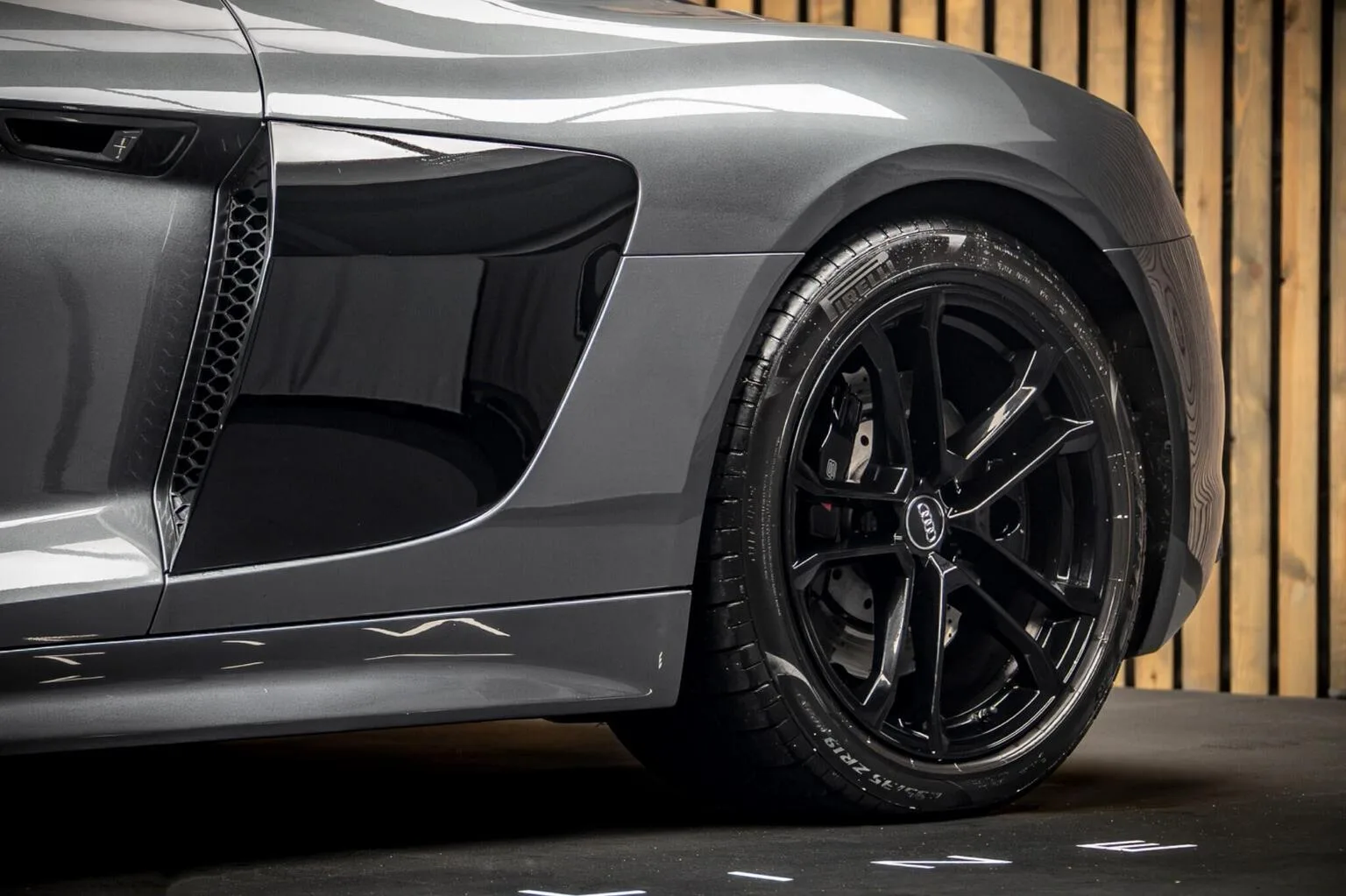 2017 Audi R8 Spyder V10, 16/30