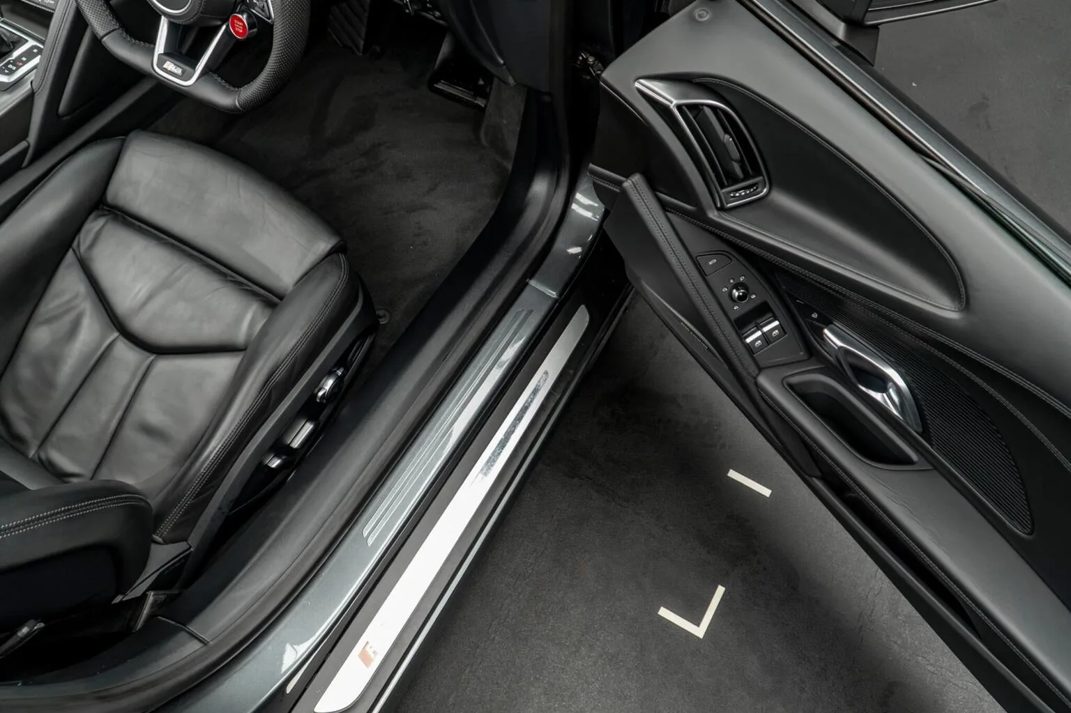 2017 Audi R8 Spyder V10, 29/30