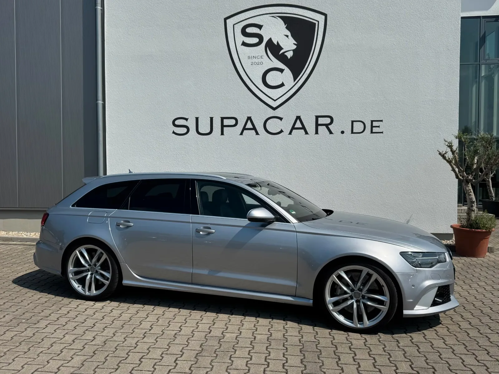 2017 Audi RS6 Avant performance, 2/30