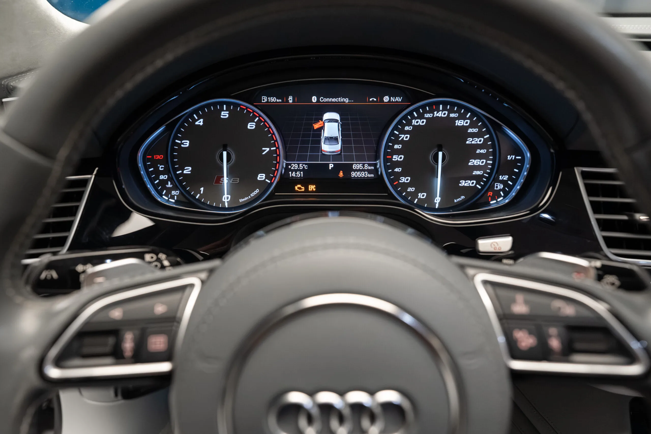 2017 Audi S8 plus, 19/30