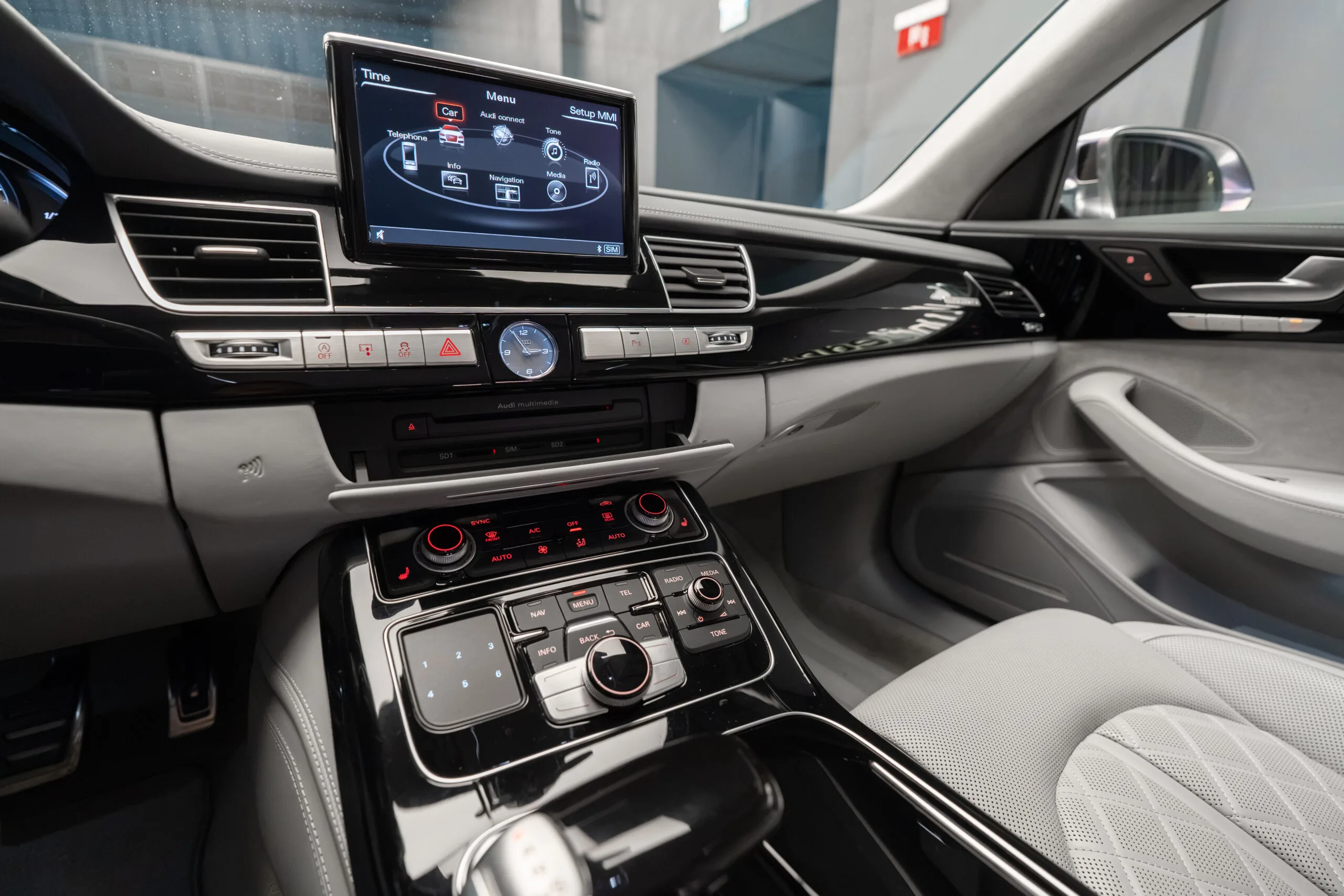 2017 Audi S8 plus, 28/30
