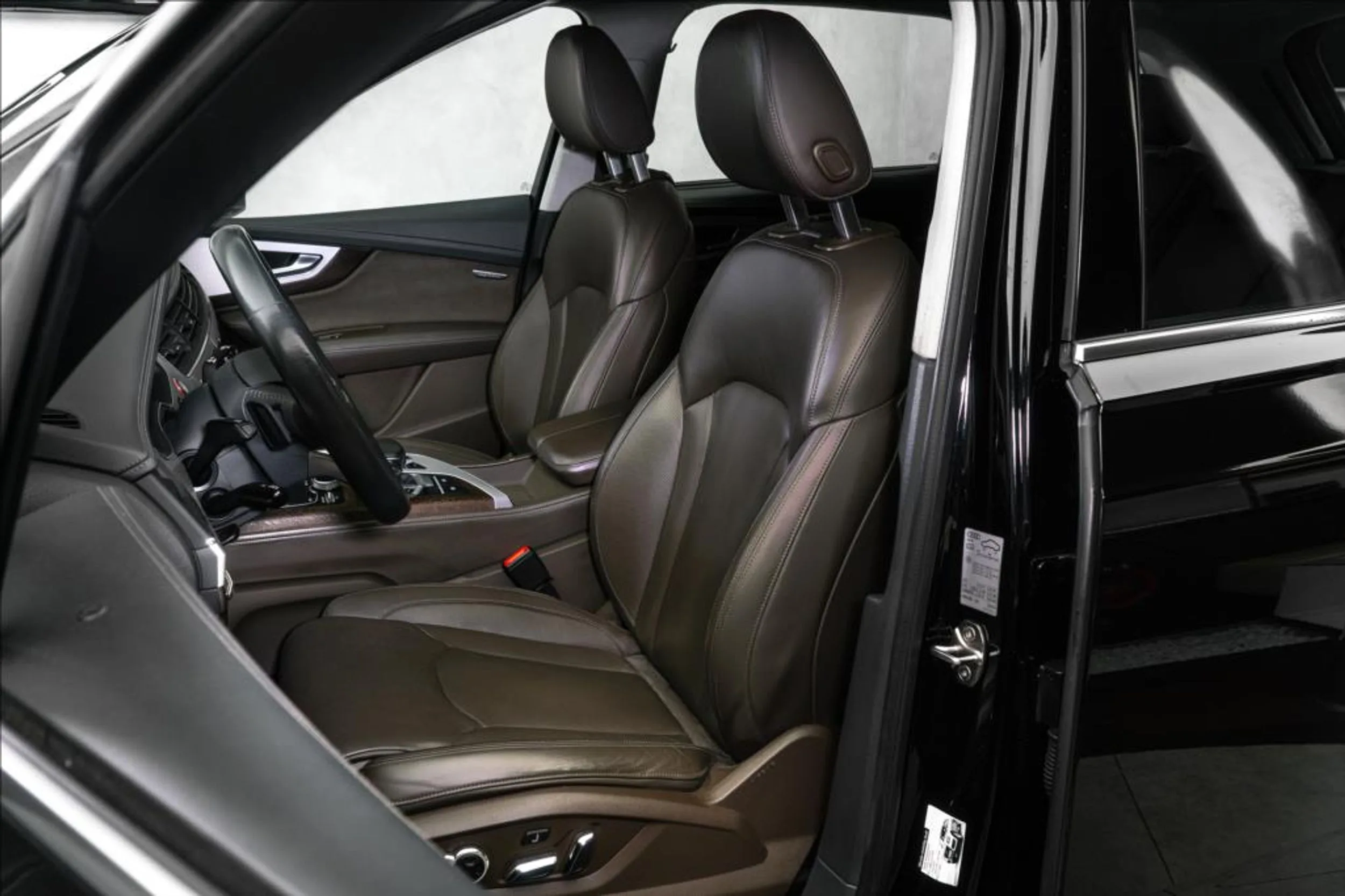2017 Audi SQ7, 12/23