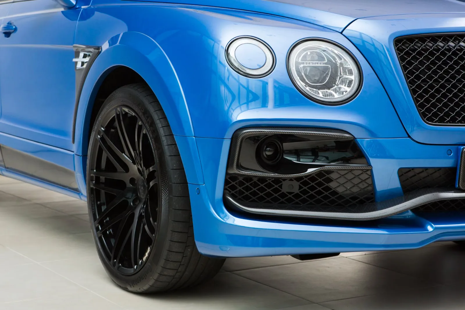 2017 Bentley Bentayga W12 Startech, 3/30