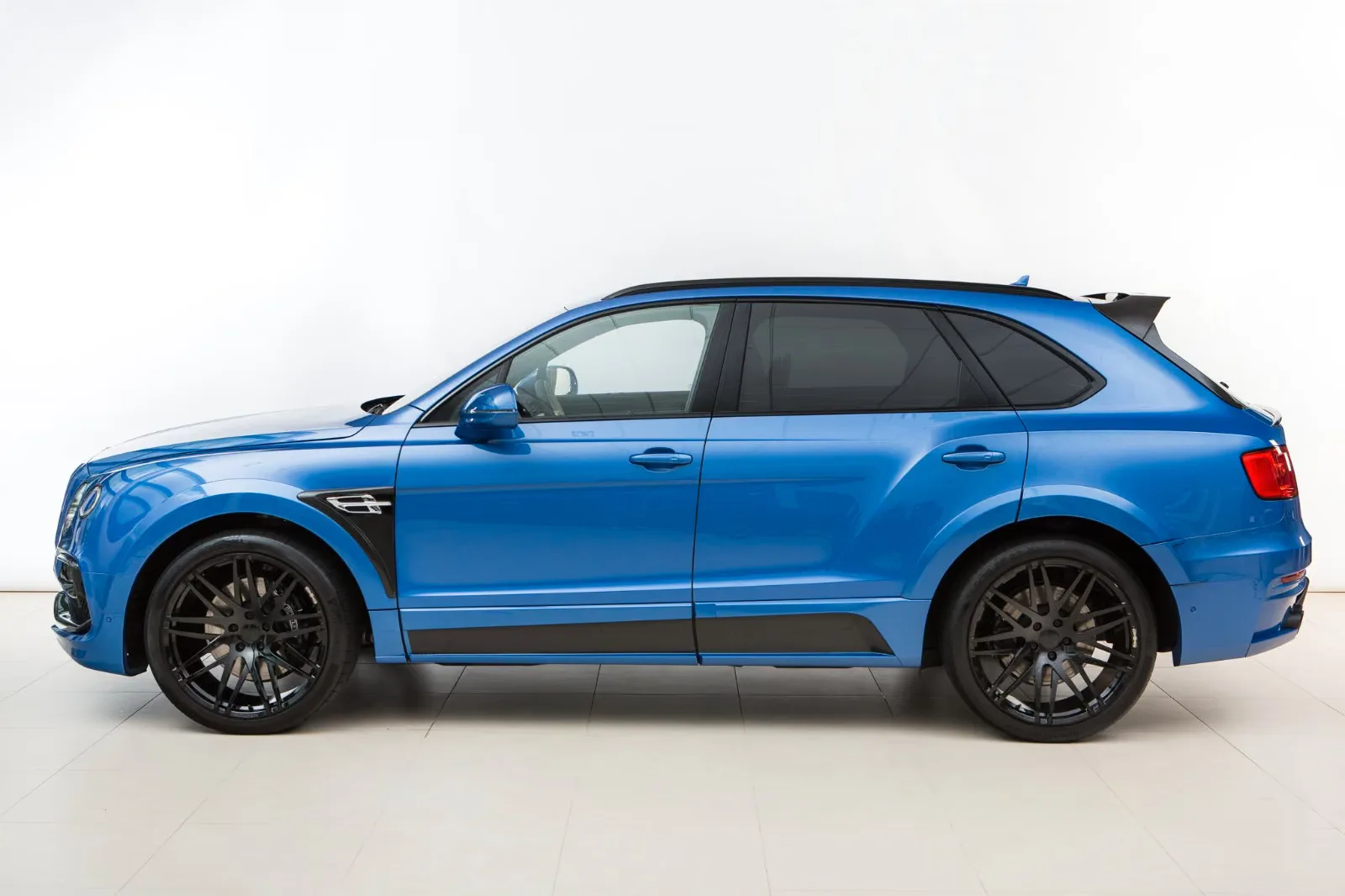 2017 Bentley Bentayga W12 Startech, 4/30
