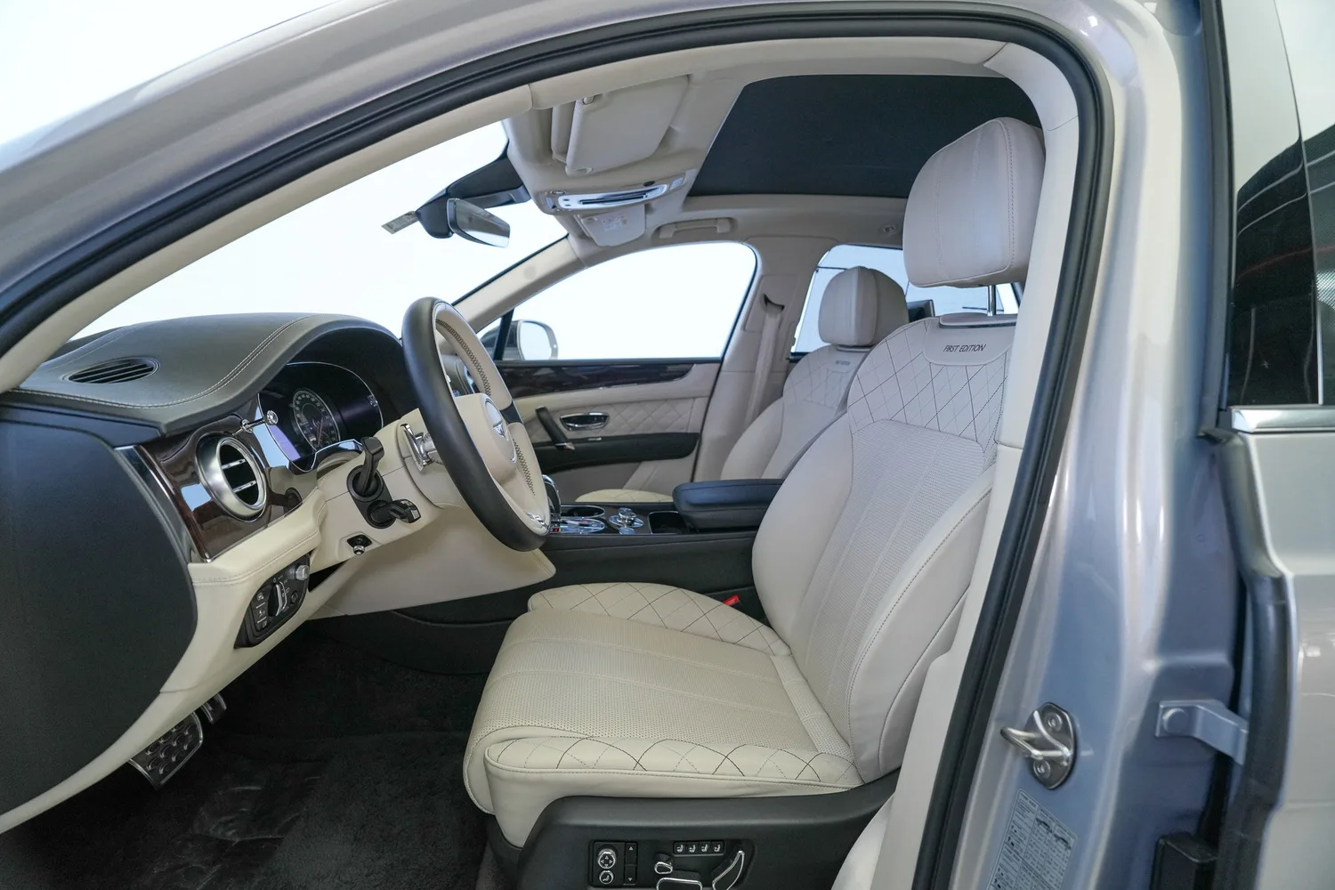 2017 Bentley Bentayga First Edition, 11/19