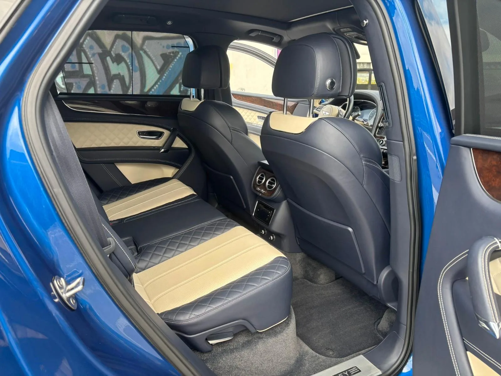 2017 Bentley Bentayga Diesel, 26/30