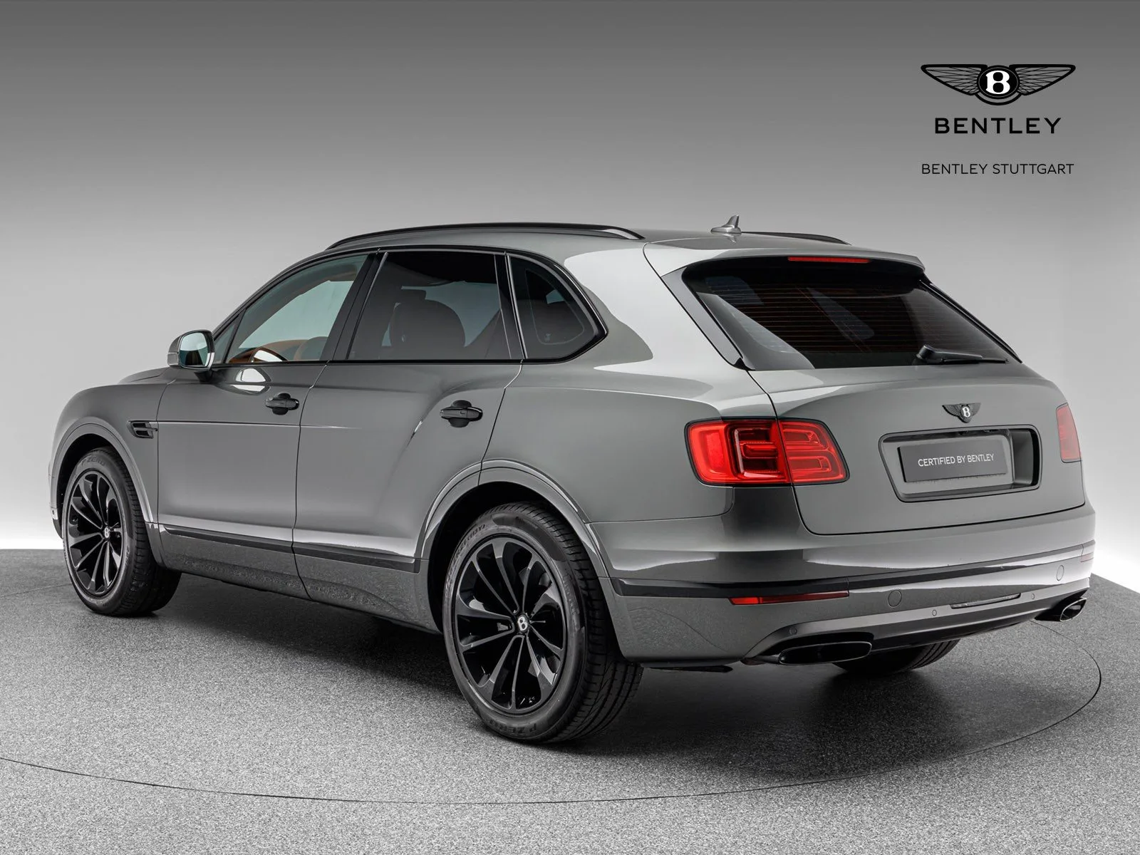 2017 Bentley Bentayga, 4/30