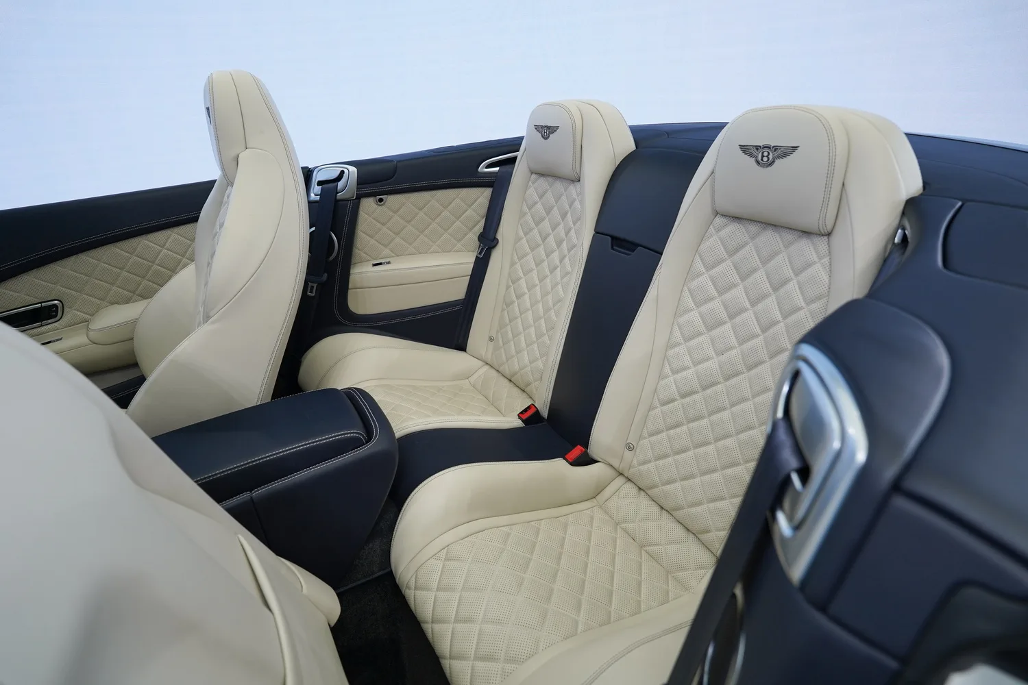 2017 Bentley Continental GTC V8 S, 8/17