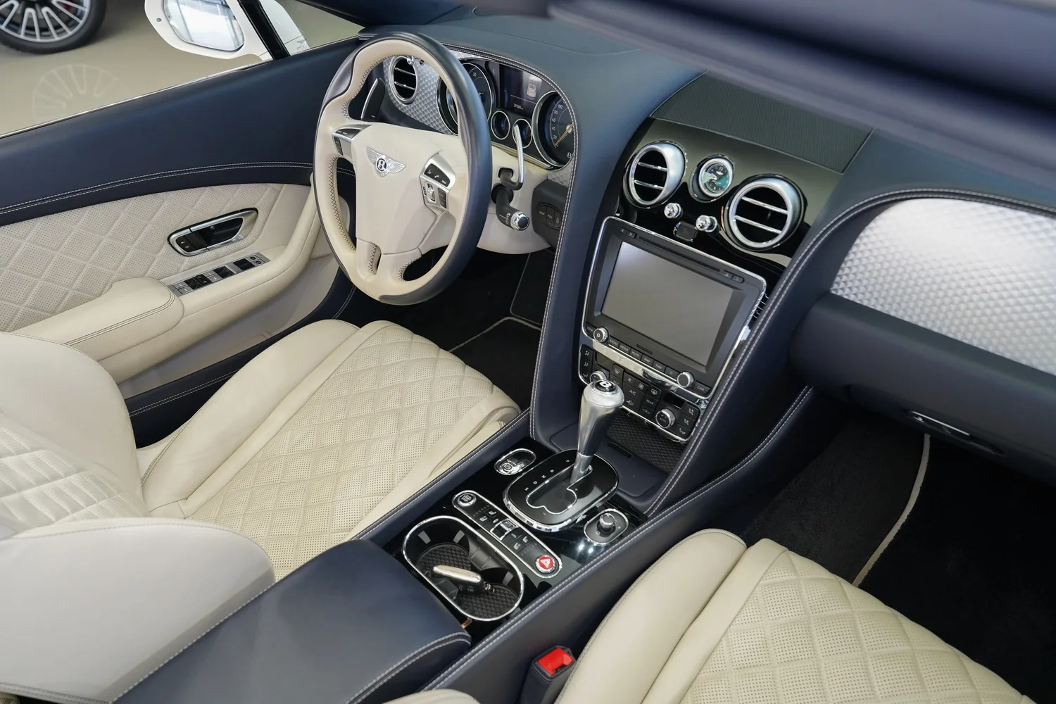 2017 Bentley Continental GTC V8 S, 11/17