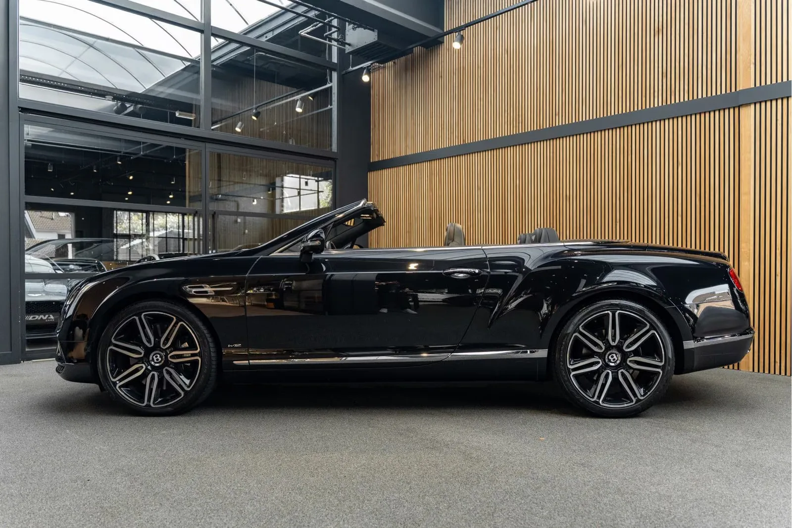 2017 Bentley Continental GTC W12, 3/30