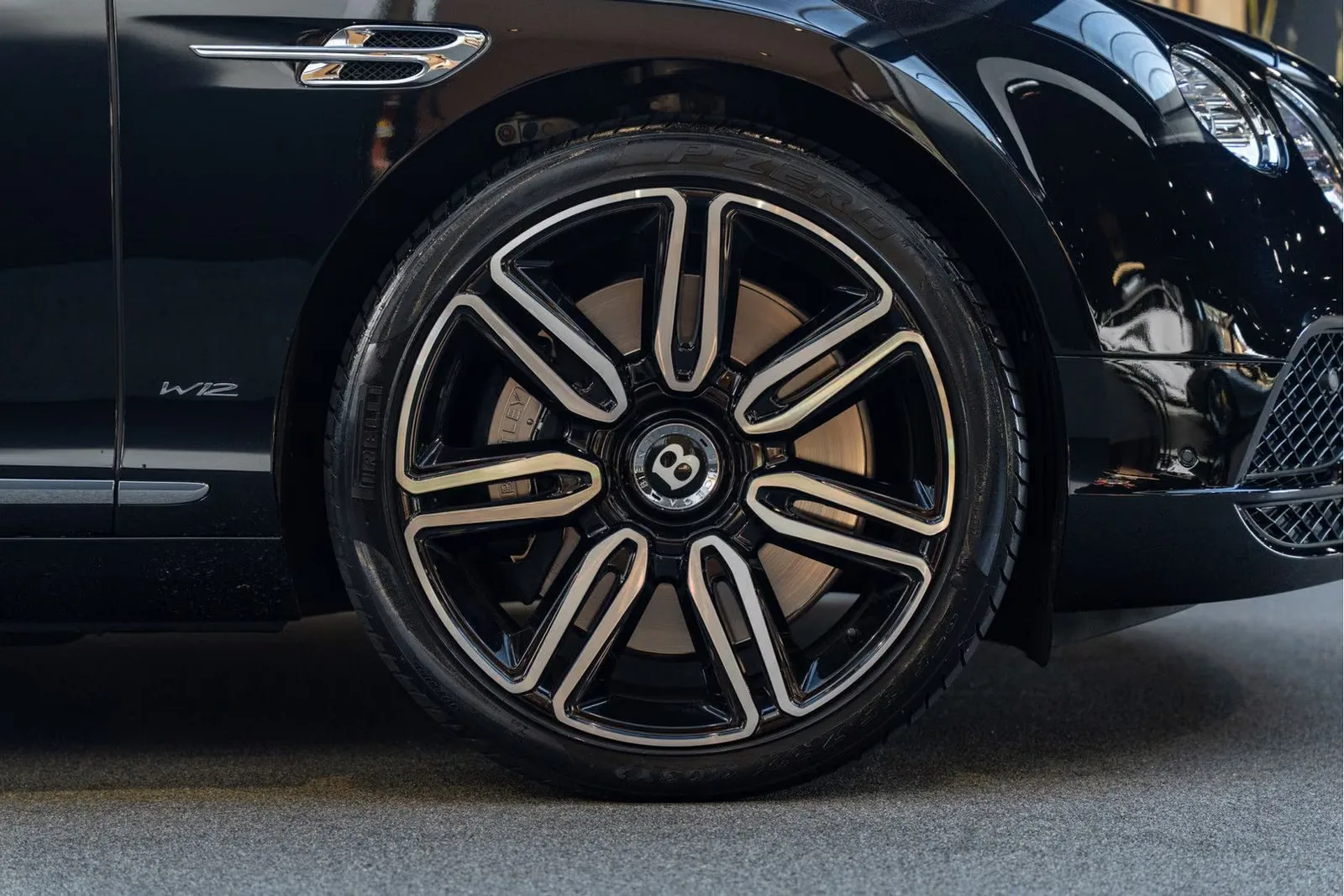 2017 Bentley Continental GTC W12, 14/30