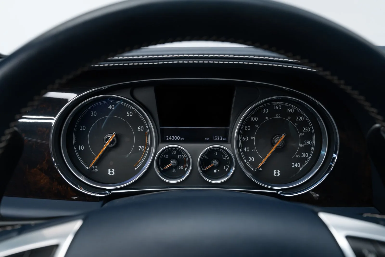 2017 Bentley Flying Spur V8 S, 19/24