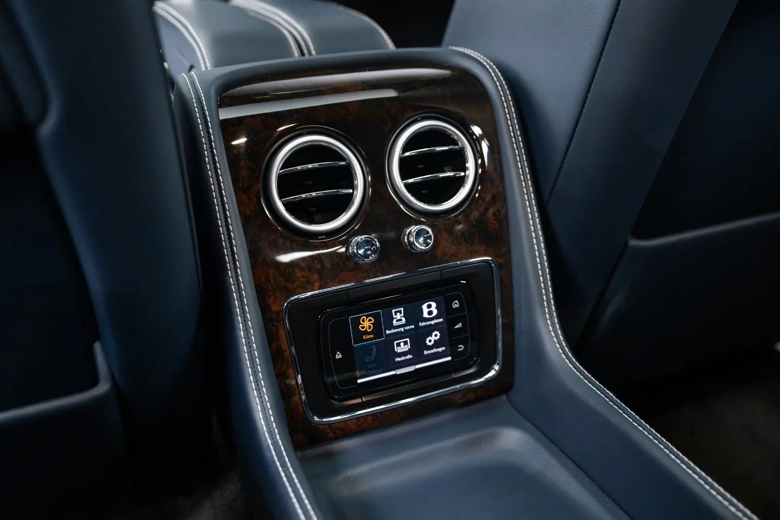 2017 Bentley Flying Spur V8 S, 20/24