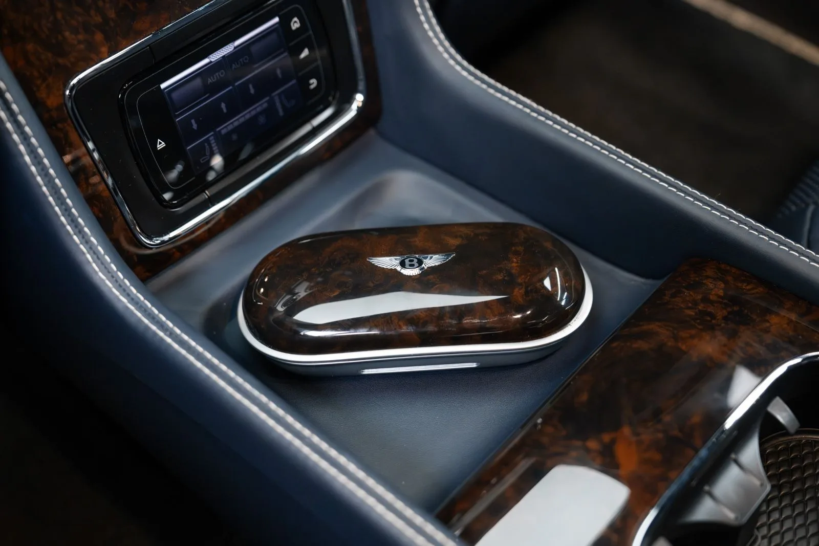 2017 Bentley Flying Spur V8 S, 21/24