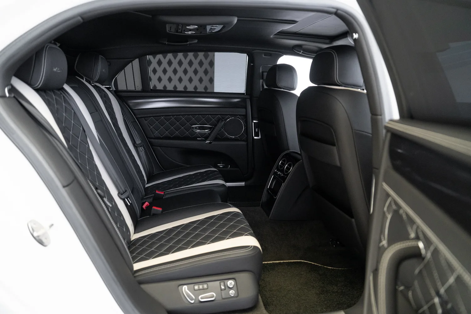 2017 Bentley Flying Spur W12 S, 10/14