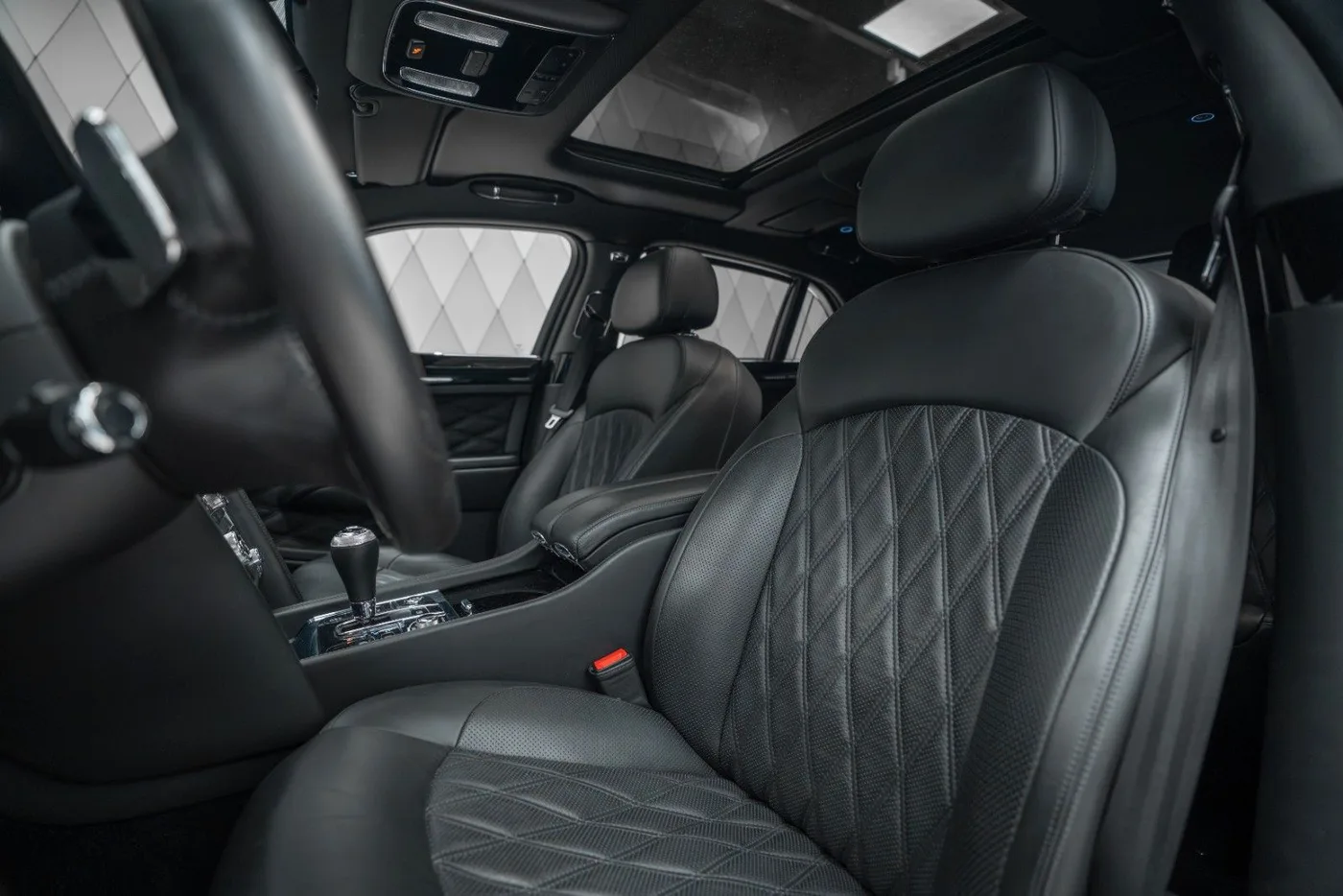 2017 Bentley Mulsanne Speed angeboten von einem Supersportwagenhändler in Schenefeld, Deutschland, Foto 11 von 20