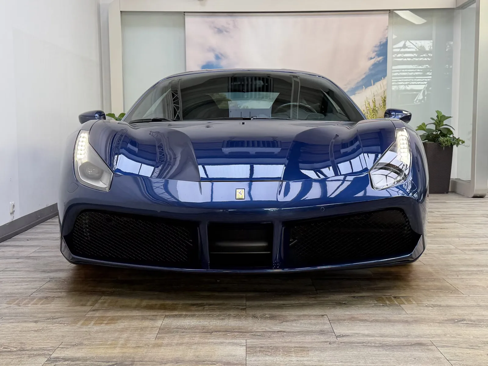 2017 Ferrari 488 GTB, 2/26