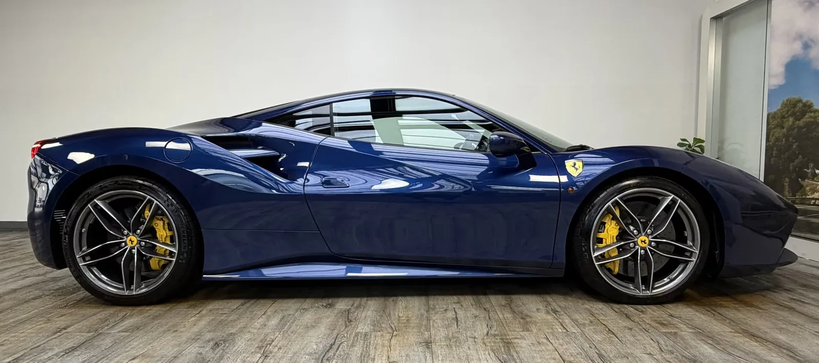 2017 Ferrari 488 GTB, 4/26