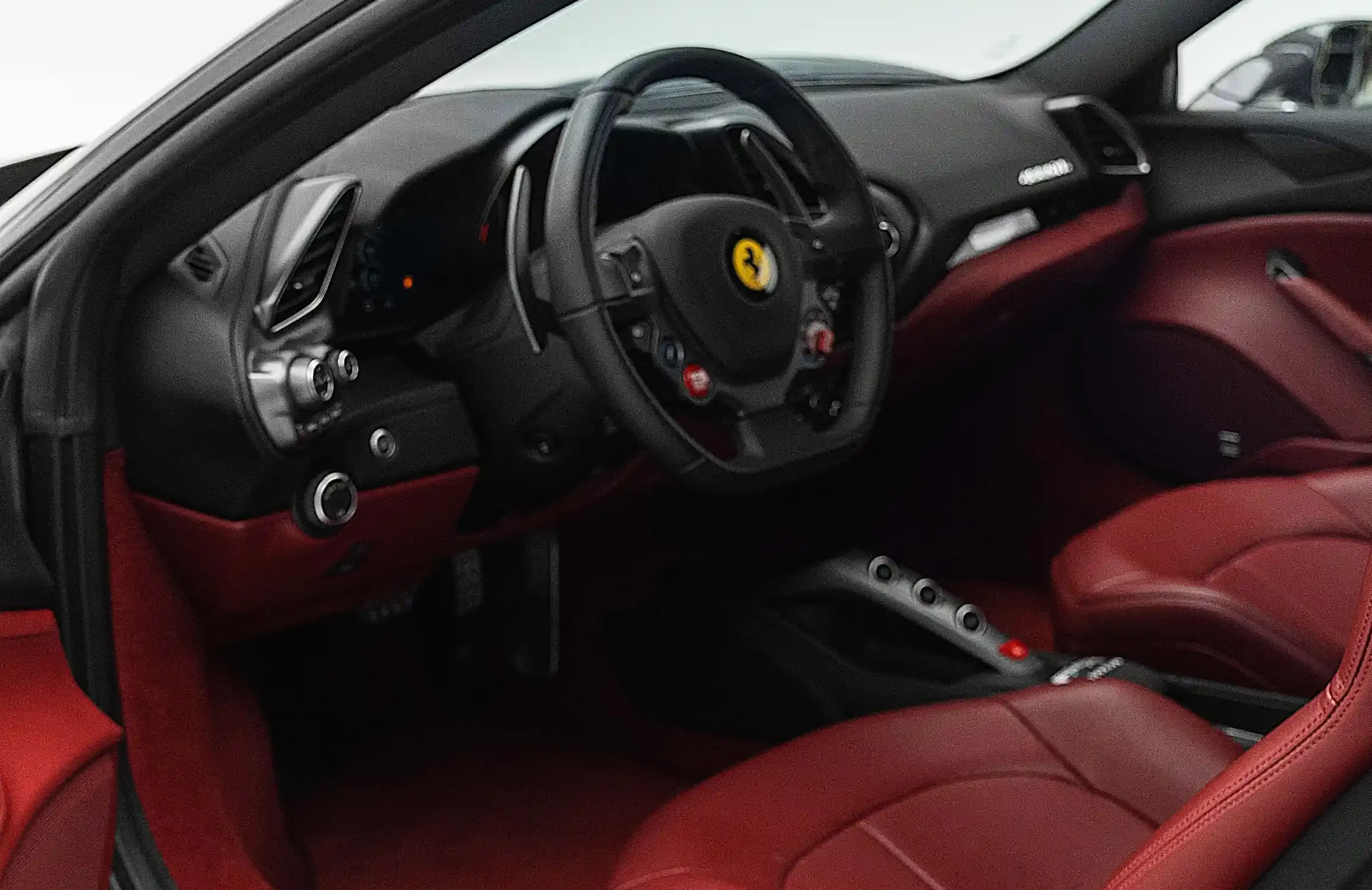 2017 Ferrari 488 GTB, 3/28