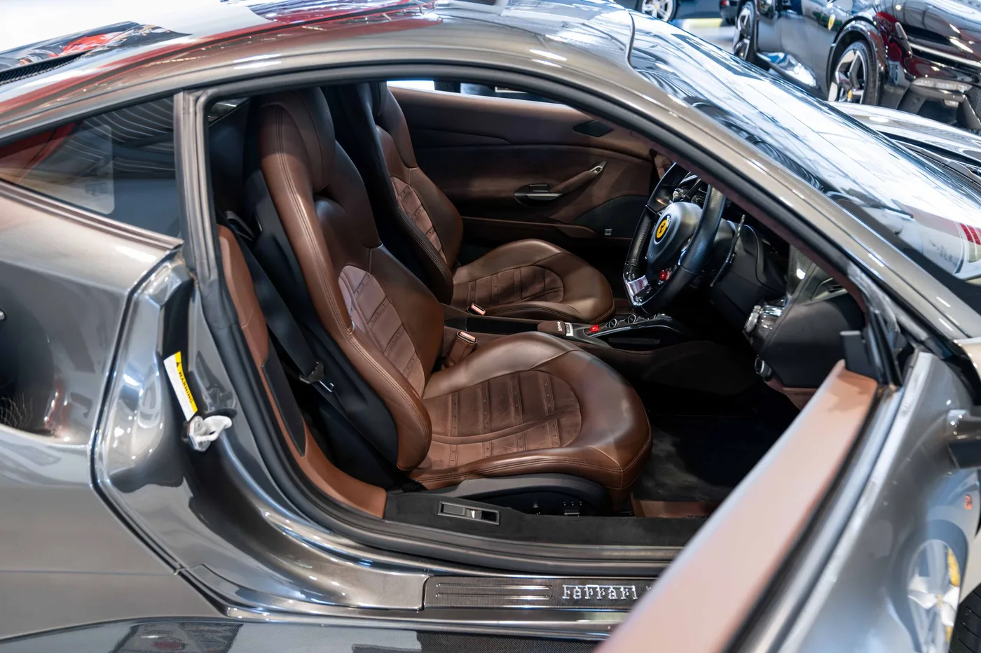 2017 Ferrari 488 GTB angeboten von einem Oldtimerspezialisten in London, Vereinigtes Königreich, Foto 14 von 22