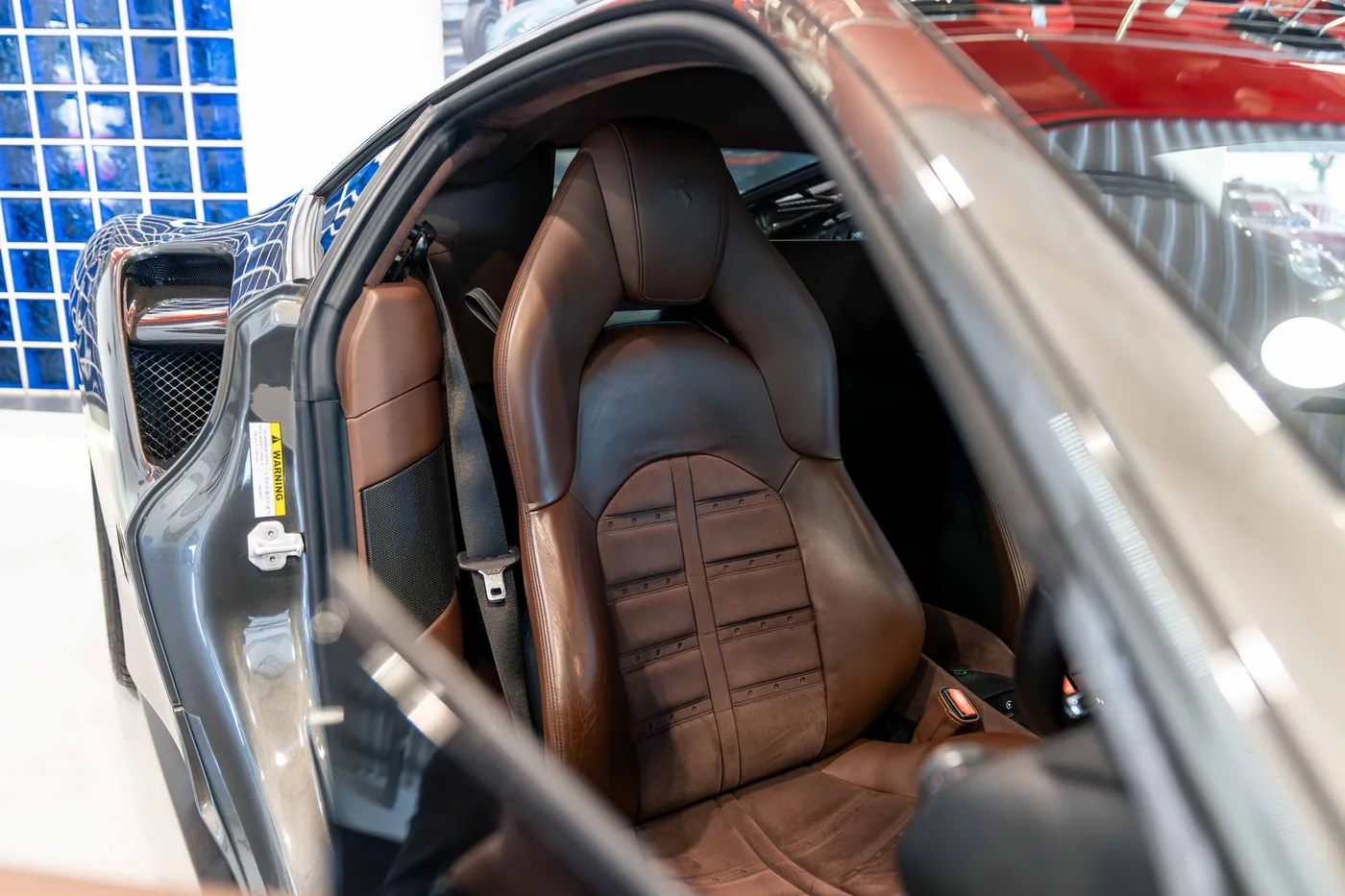 2017 Ferrari 488 GTB angeboten von einem Oldtimerspezialisten in London, Vereinigtes Königreich, Foto 15 von 22