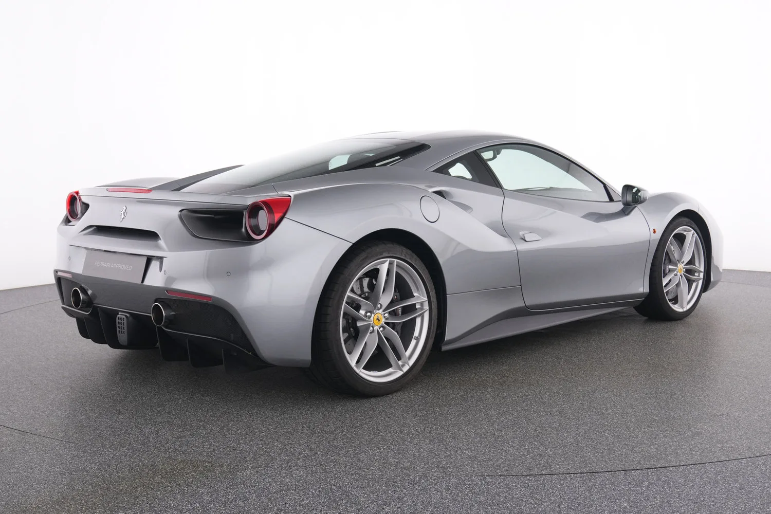 2017 Ferrari 488 GTB, 3/6