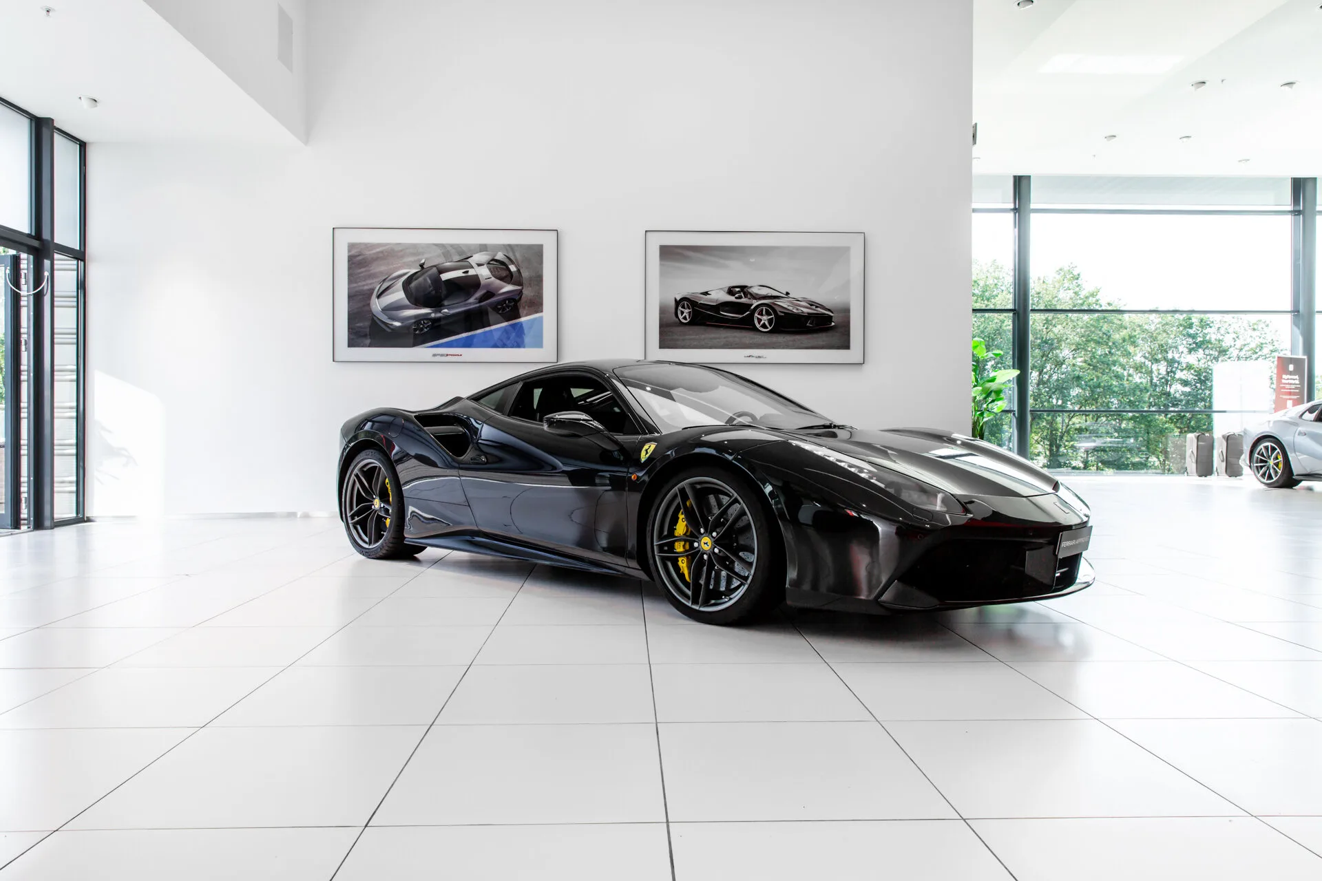 2017 Ferrari 488 GTB angeboten von einem Fachhändler in Hengelo, Niederlande, Hauptfoto