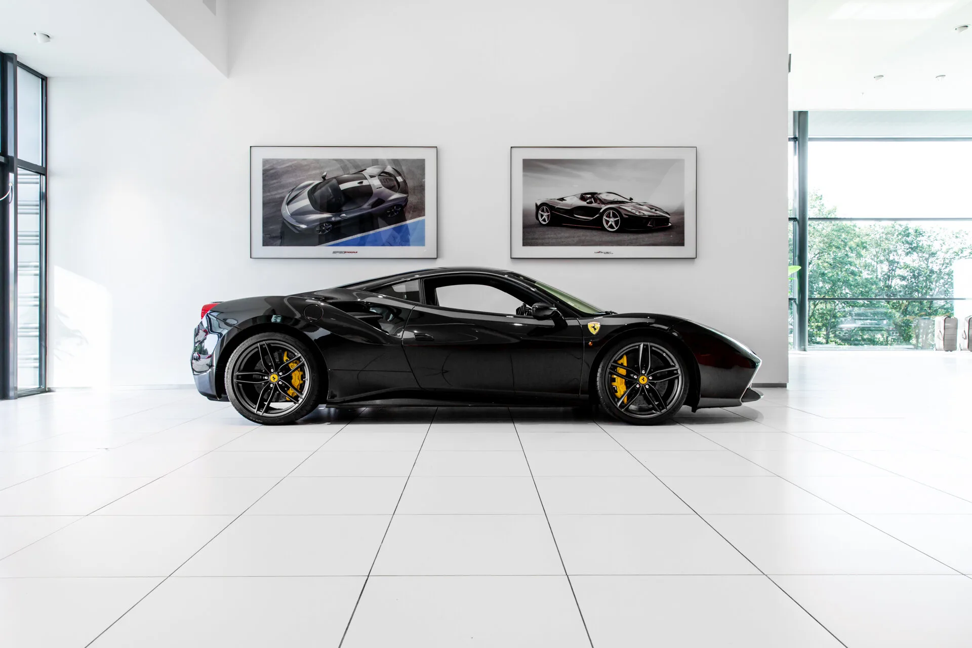 2017 Ferrari 488 GTB, 3/30