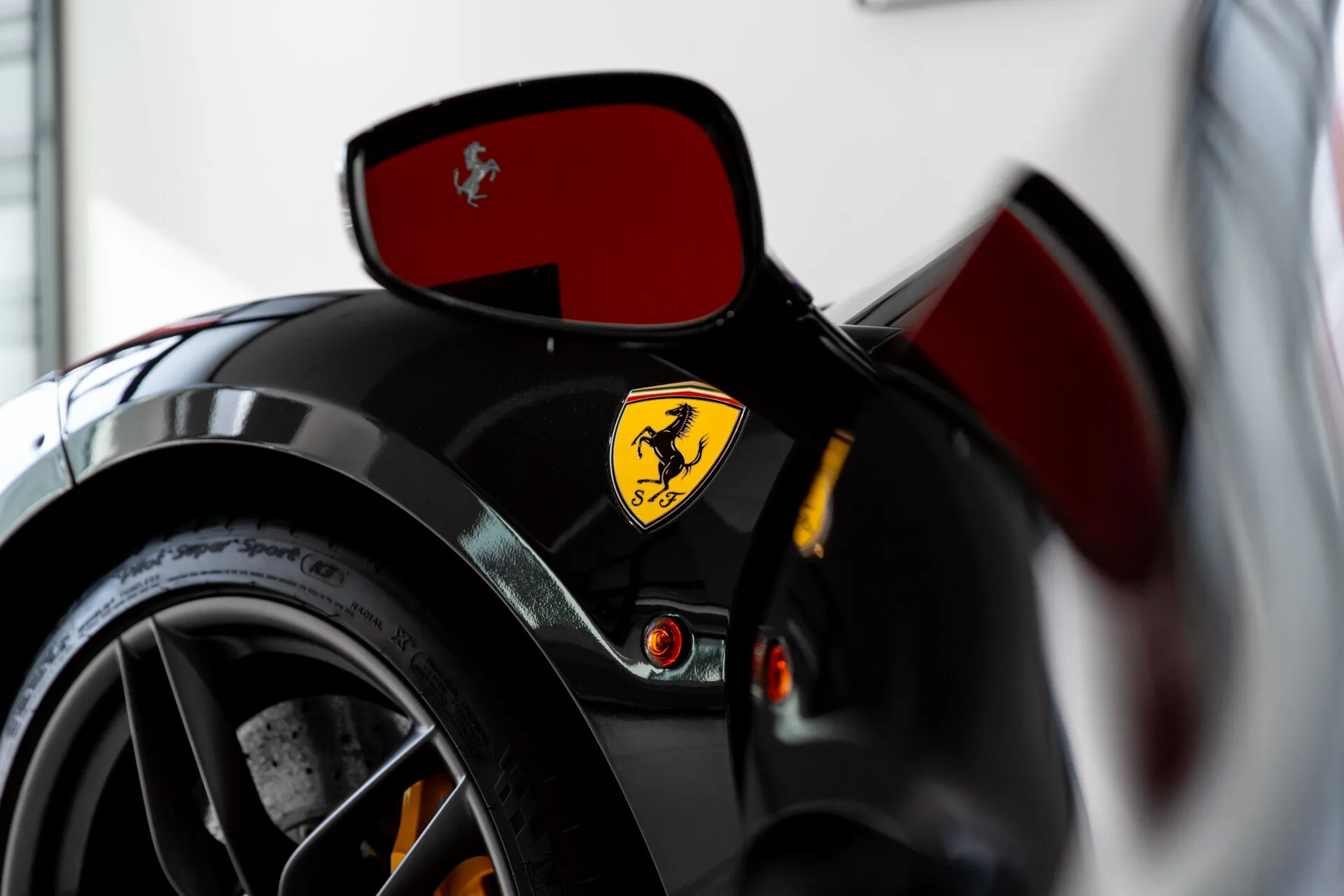 2017 Ferrari 488 GTB, 25/30
