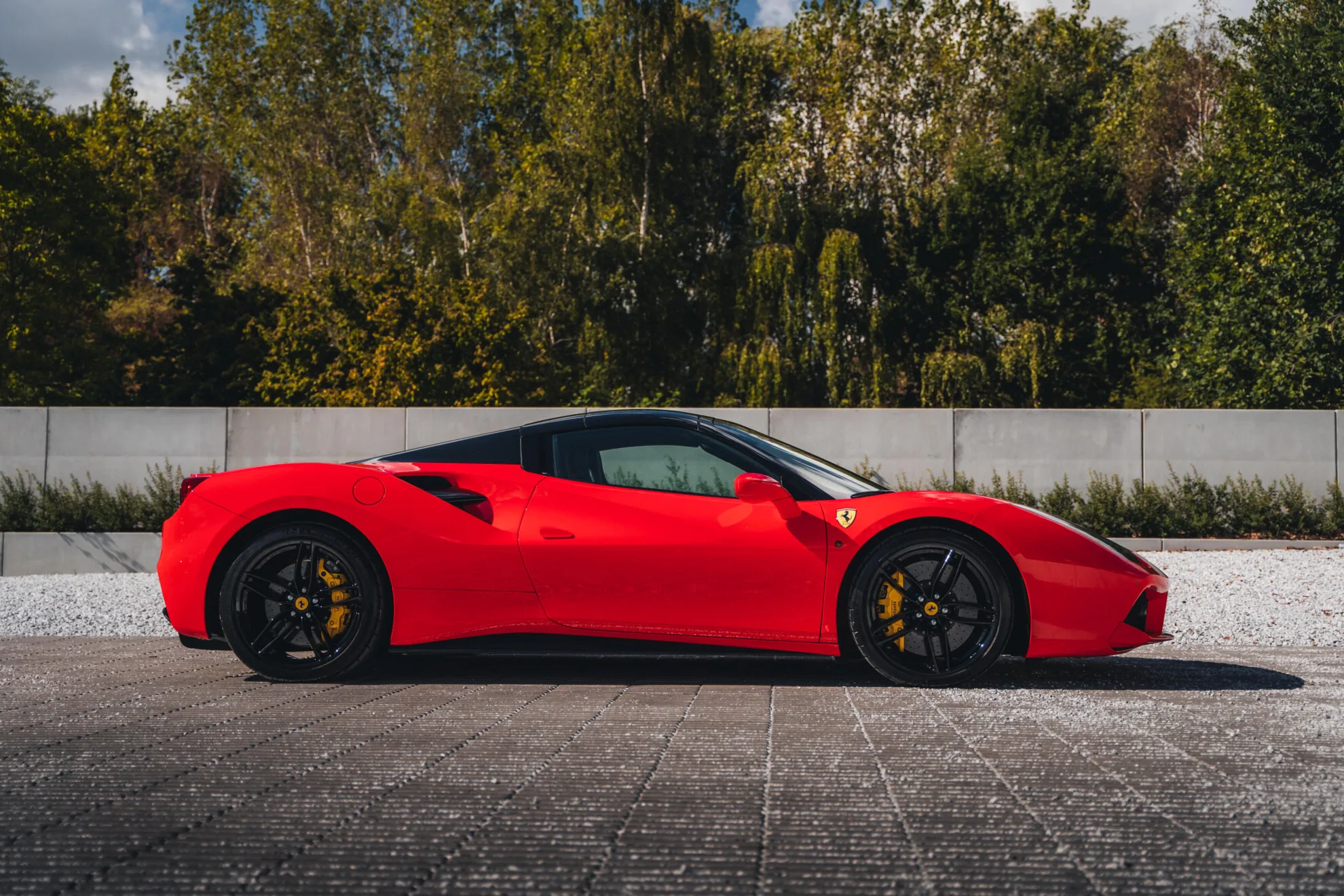 2017 Ferrari 488 Spider, 6/30