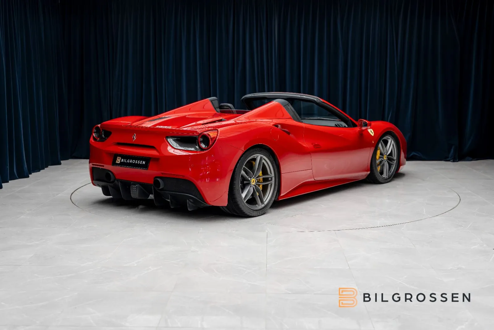 2017 Ferrari 488 Spider, 5/27