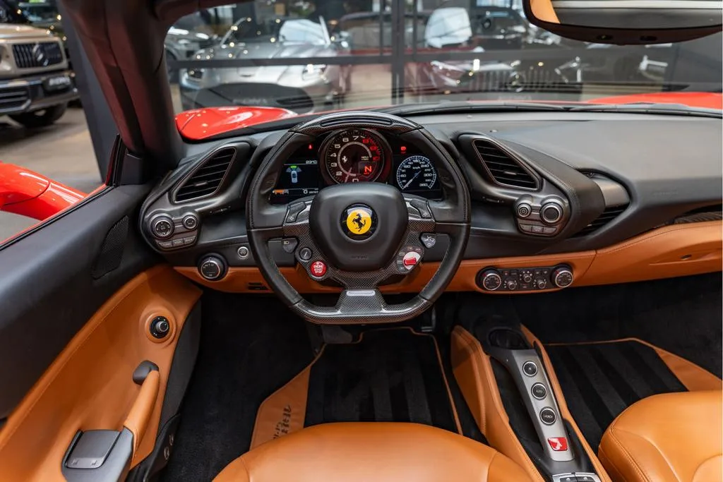 2017 Ferrari 488 Spider, 7/29