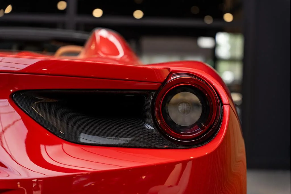 2017 Ferrari 488 Spider, 17/29