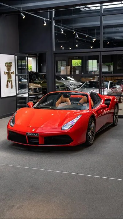 2017 Ferrari 488 Spider, 22/29