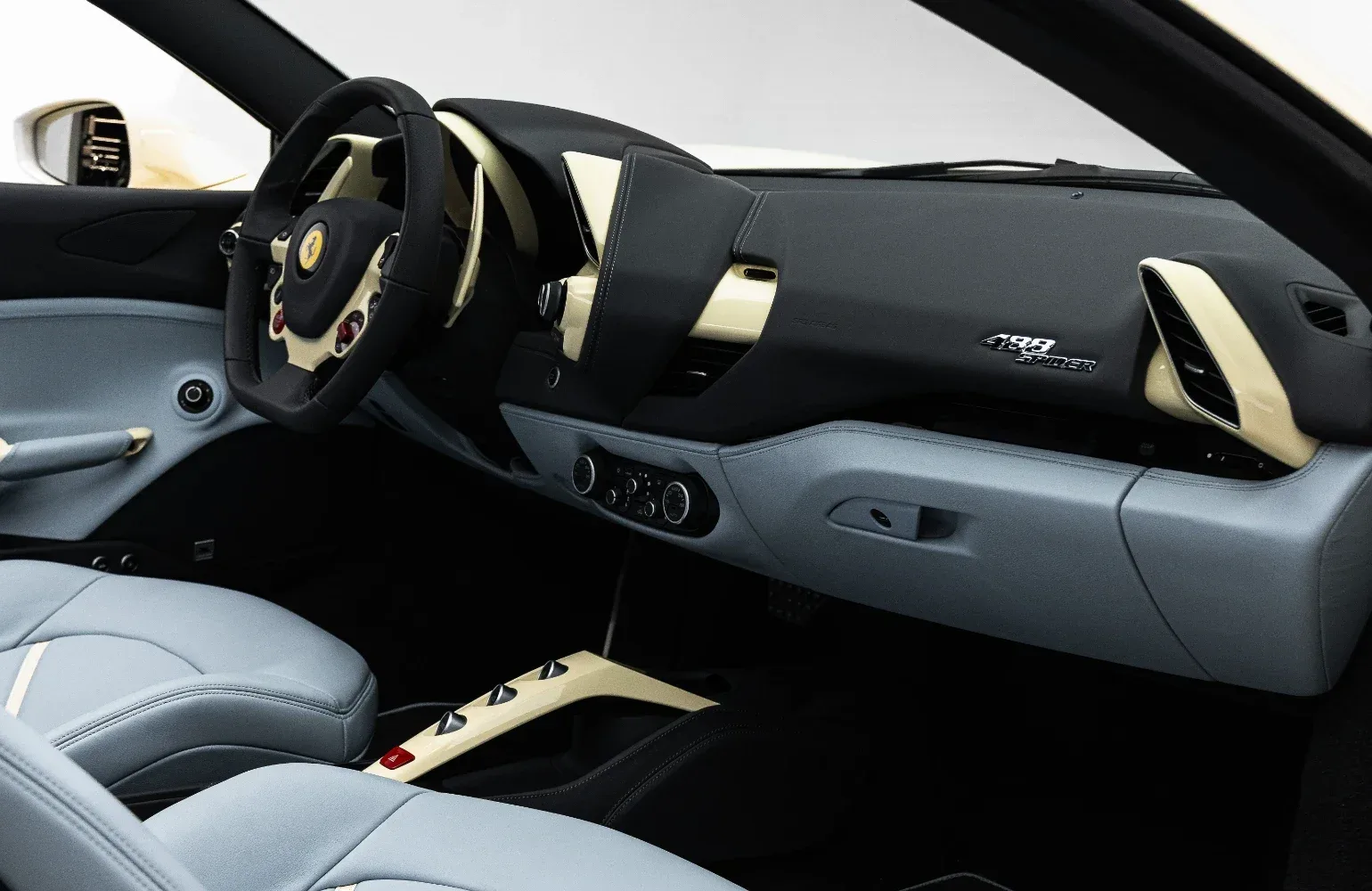 2017 Ferrari 488 Spider, 7/29