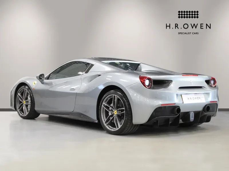 2017 Ferrari 488 Spider, 15/29