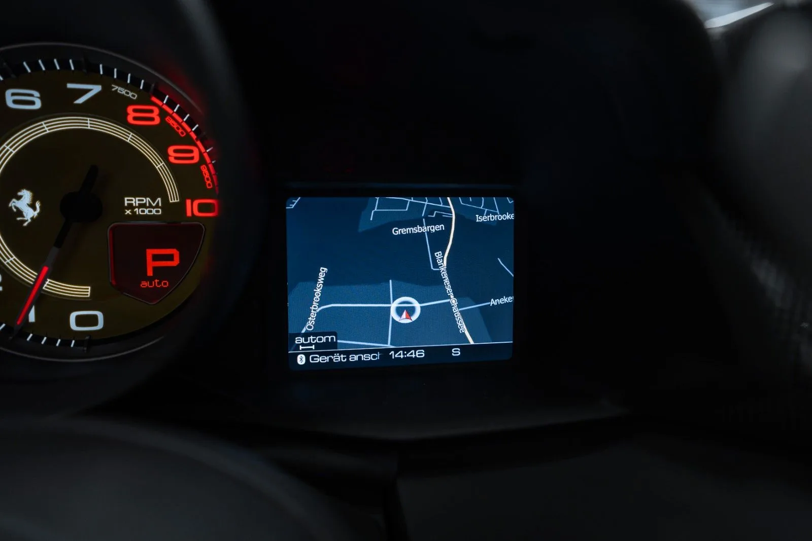 2017 Ferrari 488 Spider, 17/27