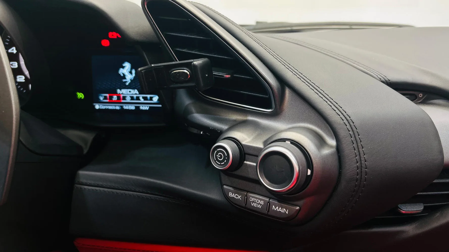 2017 Ferrari 488 Spider, 19/30