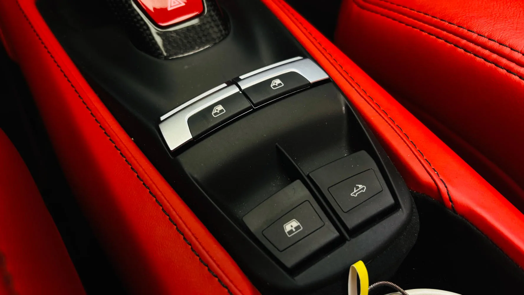 2017 Ferrari 488 Spider, 21/30
