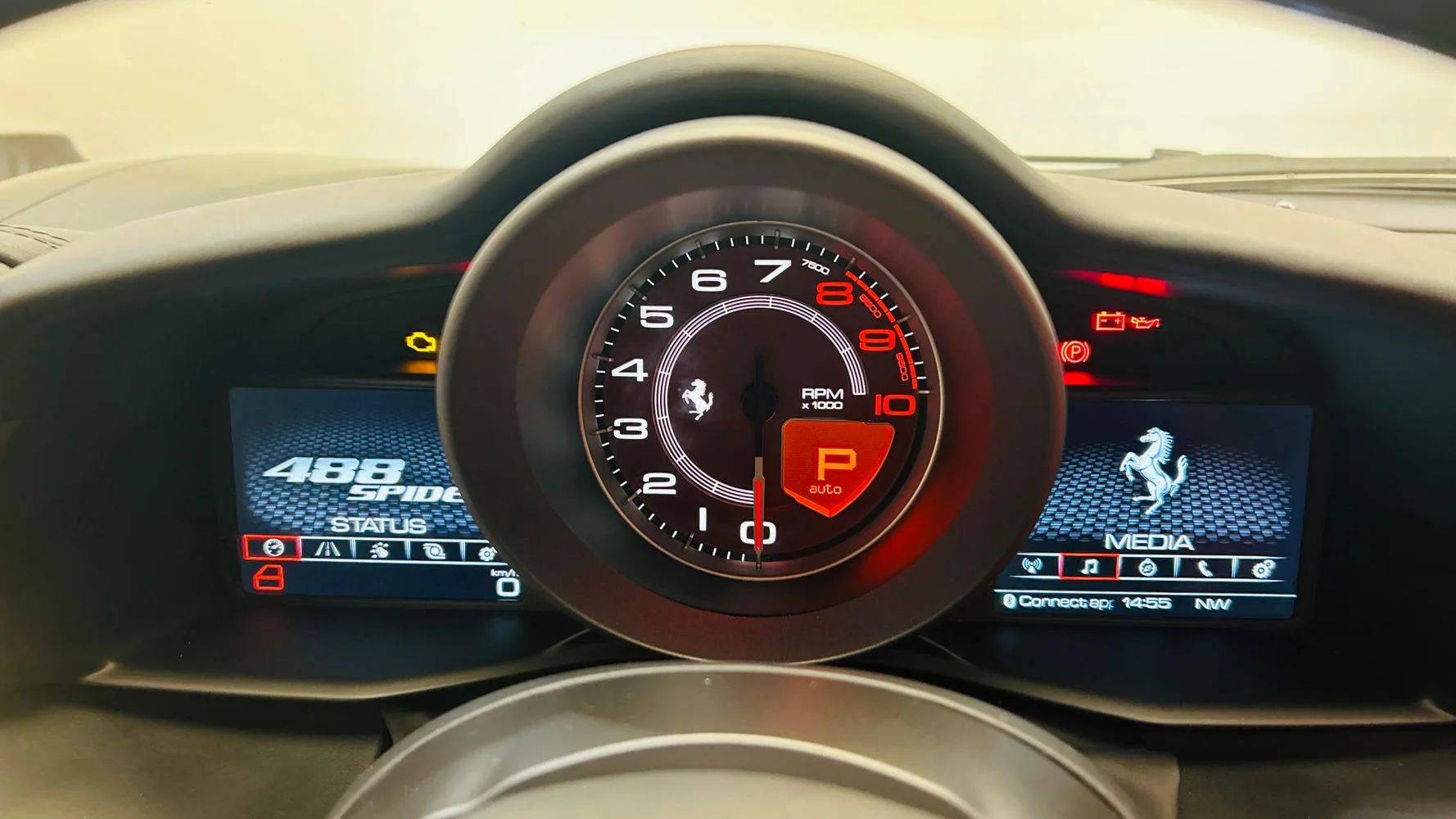 2017 Ferrari 488 Spider, 22/30