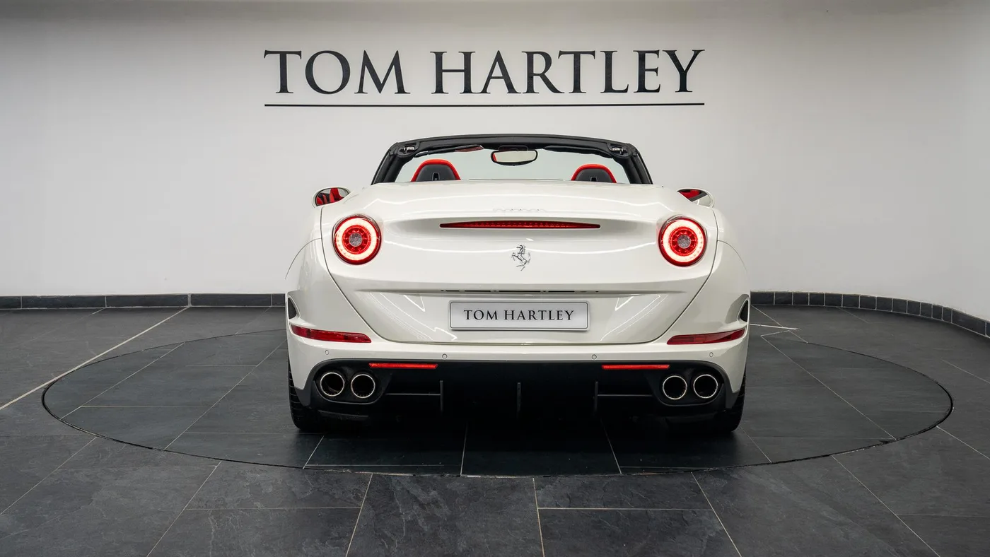 2017 Ferrari California T angeboten von einem Fachhändler in Swadlincote, Vereinigtes Königreich, Foto 7 von 15