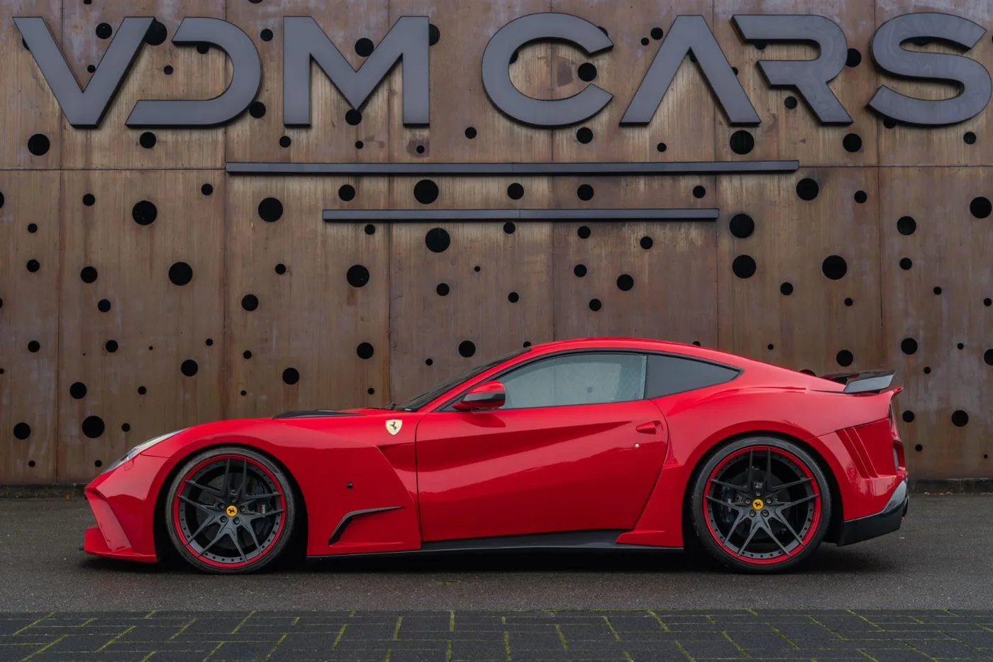 2017 Ferrari F12berlinetta offered by a supercar dealer in Gronau, Germany, photo 7 of 25