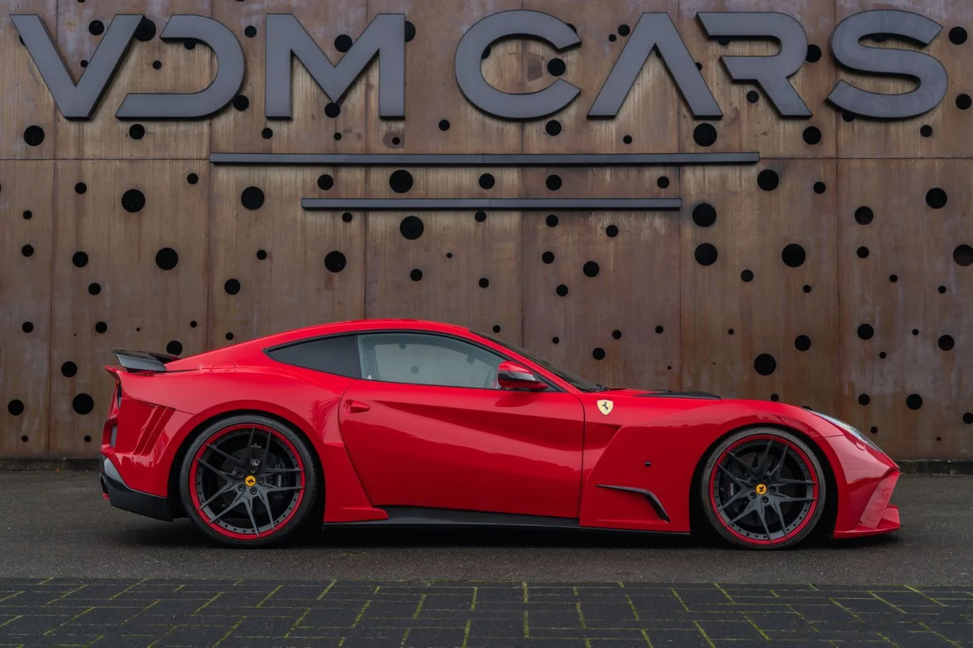 2017 Ferrari F12berlinetta offered by a supercar dealer in Gronau, Germany, photo 8 of 25